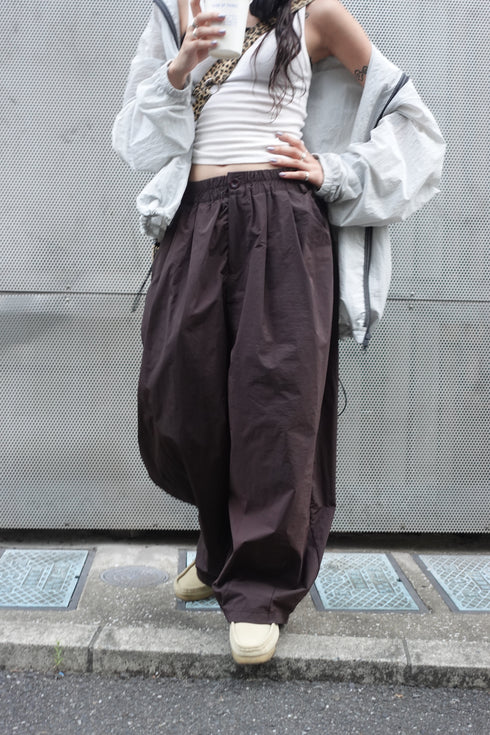 ボリュームラフパンツ